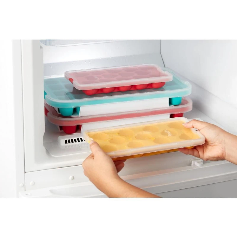 Lekue Gourmet Industrial-Sized 32 Cube Ice Tray with lid, Red