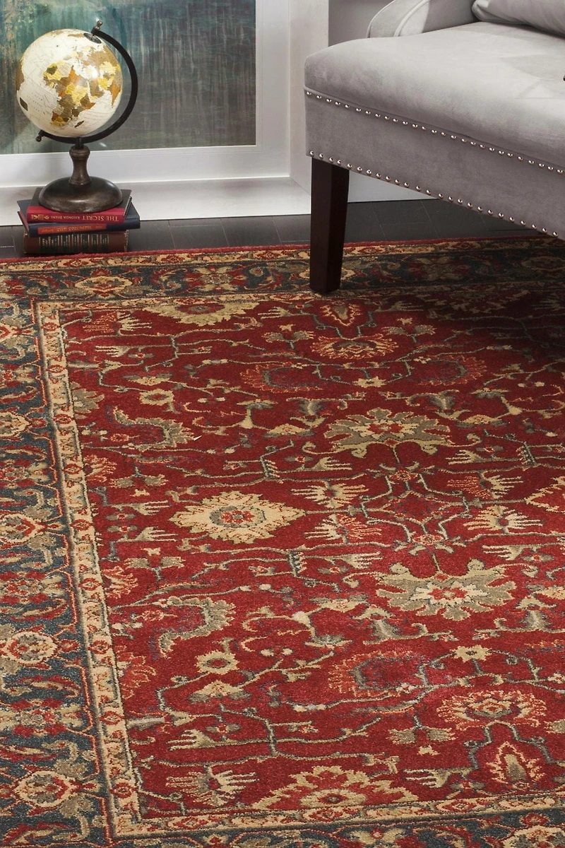 Safavieh Mahal Bentley Floral Bordered Area Rug