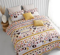 Chenille Mosaic 8 Piece Bed in a Bag