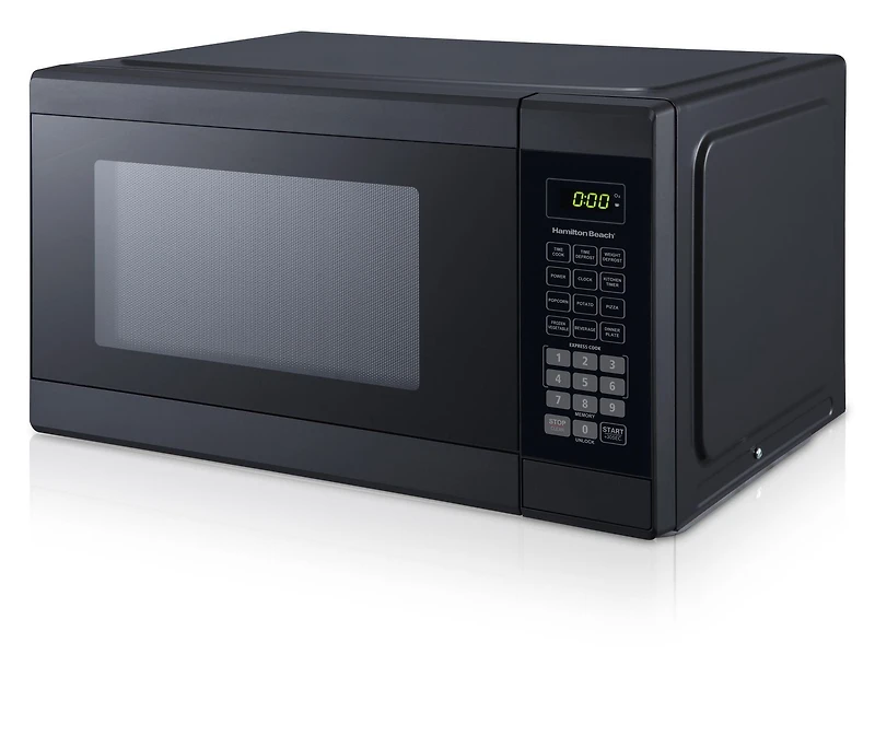 Micro-ondes compact de 1,1 pi³ en blanc de Hamilton Beach