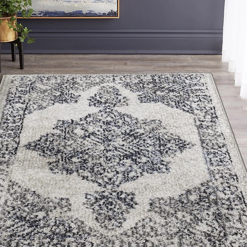 hometrends Accent Rug, 20.5" x 30", durable