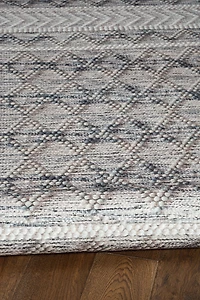 Mirage Macomb Cream & Blue 5' x 7' Area Rug