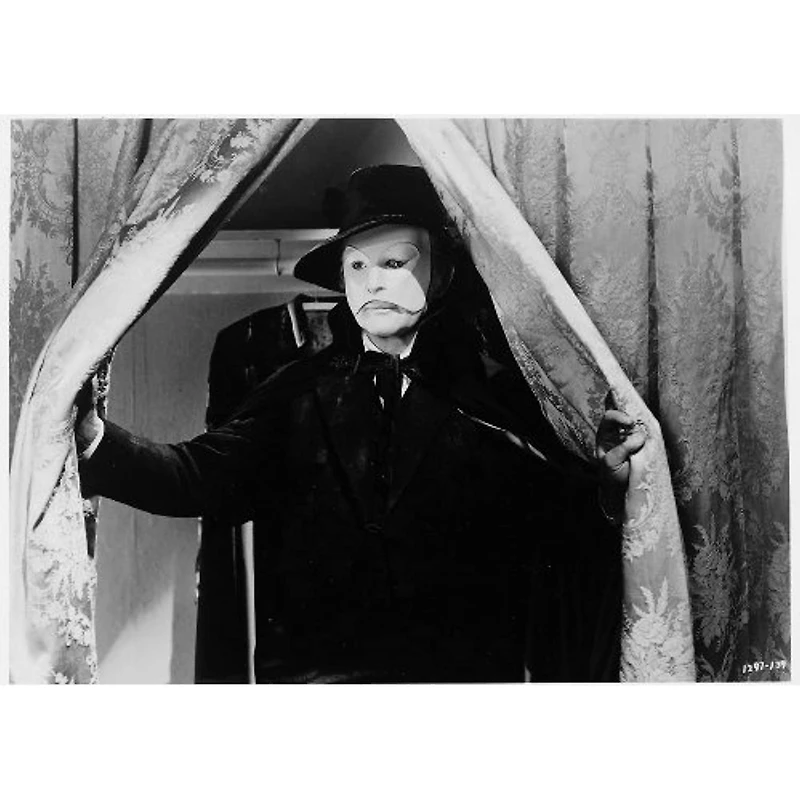 Universal Classic Monsters: The Essential Collection (Blu-Ray), starring Boris Karloff, Claude Rains, and Colin Clive [2024]