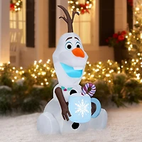 Airblown Frozen 2 Olaf tenant du chocolat chaud MD Disney
