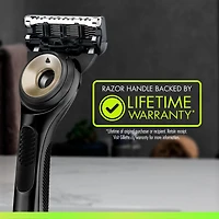 Rasoir GilletteLabs pour hommes avec barre exfoliante, édition noire et dorée, 1manche, 3cartouches de rechange, comprend un étui de voyage pour un rangement pratique lors de vos déplacements 1CT