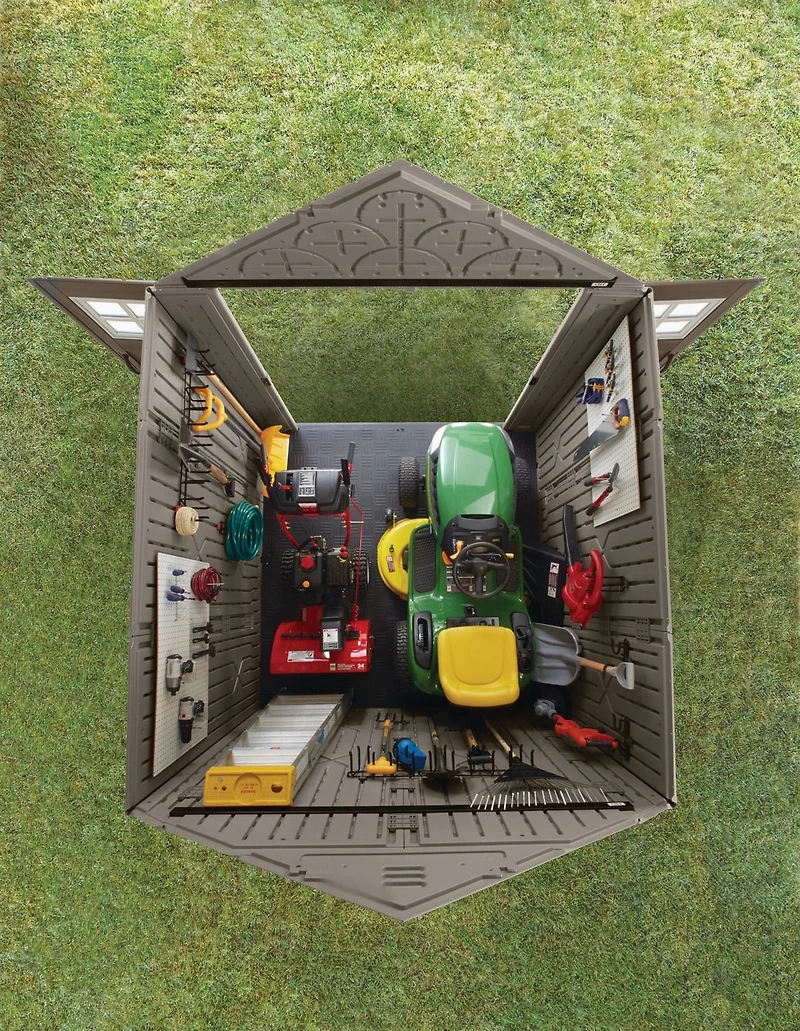 Remise Rubbermaid Roughneck, 7 x 7 pi