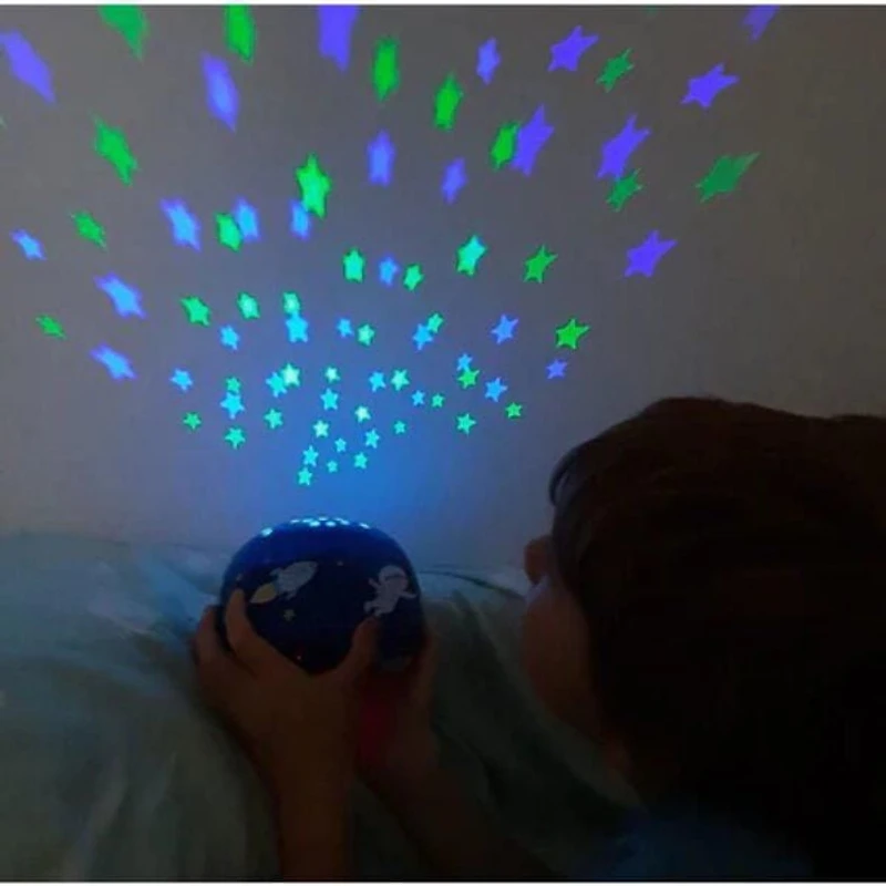 A Little Lovely Company - Lampe Projecteur Bleue - Lampe Sans Fil - Thème Espace - Crée un Ciel Étoilé au Plafond - Facile à Transporter - Parfaite pour les Chambres d'Enfants