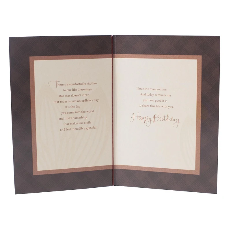 Carte de fête pour un époux – Hallmark (Motif écossais et fleur)