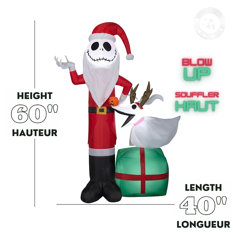 Jack Skellington gonflable de Noël en tant que Père Noël et Zero portant des bois