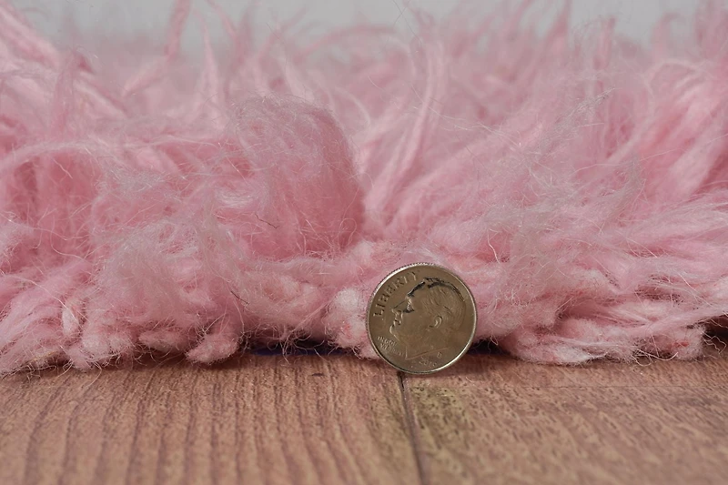 New Flokati 1400gr 8' x 10' Area Rug, Pastel Pink