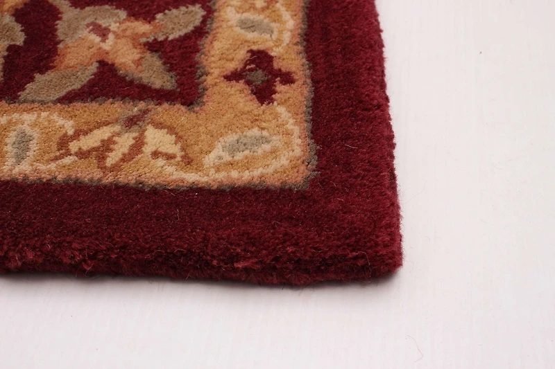 ECARPETGALLERY Timeless Burgundy Rug 5'3" x 7'10"