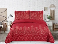Marina Decoration Embroidered Stitching Coverlet Bedspread Ultra Soft Solid Bedding Summer Quilt Set with Quilted Sham
