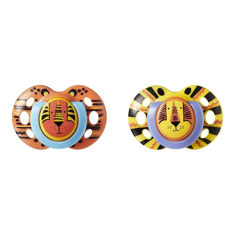 Tommee Tippee Closer to Nature Fun Pacifier (Designs Will Vary)