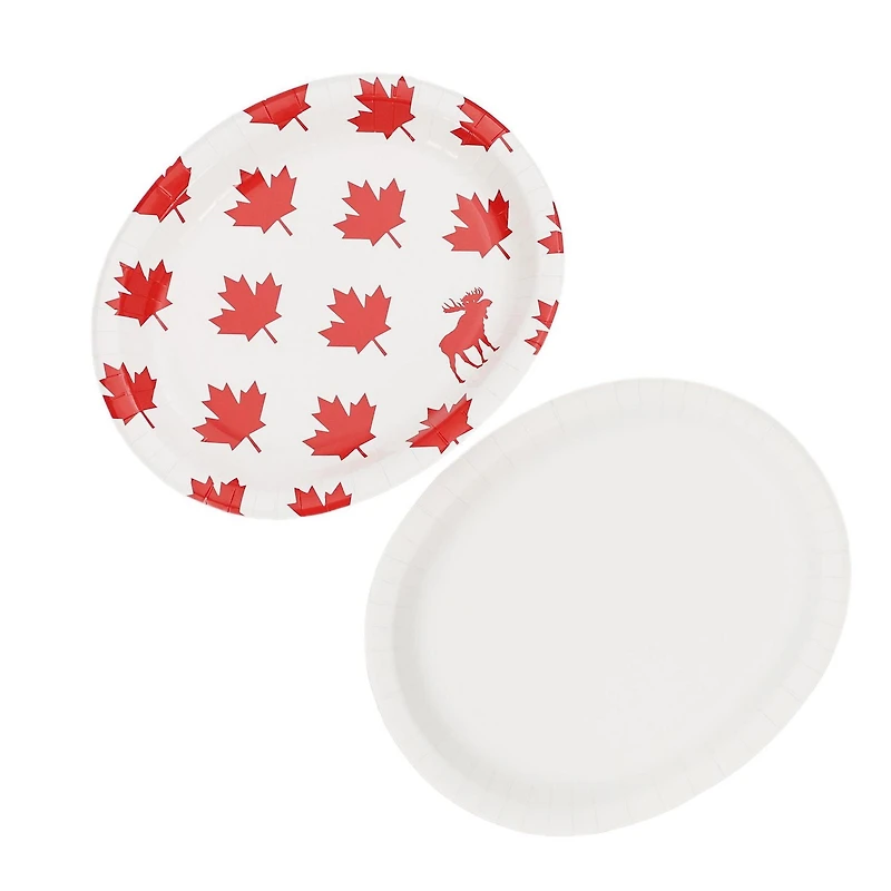 Façon de célébrer! Assiettes En Carton Feuille d'érable rouge ovale et orignal de la Fête du Canada, 10.4" x 12.2" ,8 ct