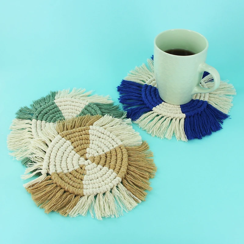UNIQUE CREATIV CRAFT Macramé Coaster Kit – Multi-Colour, 3 pcs, Age 8+, Beginner, 15.5 cm, MACRAMECOASTER PATTN