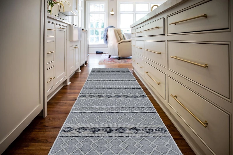 Mirage Novi Cream & Grey 2' x 10' Runner Rug
