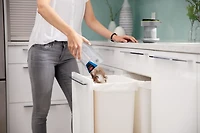 Aspirateur-balai sans fil PowerGlide® Pet Slim de BISSELL®