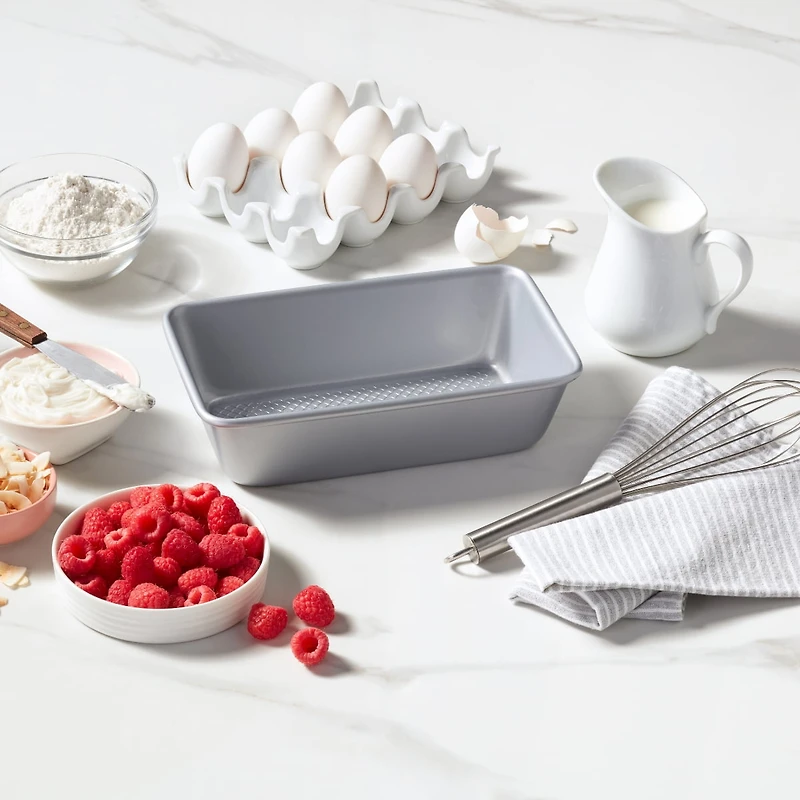 The Rock Wave Loaf Pan, Rectangular 5"x9", Heavy Gauge Carbon Steel Construction, Non-Stick, No PFAS, No PFOA, ROCK 5X9" LOAF PAN