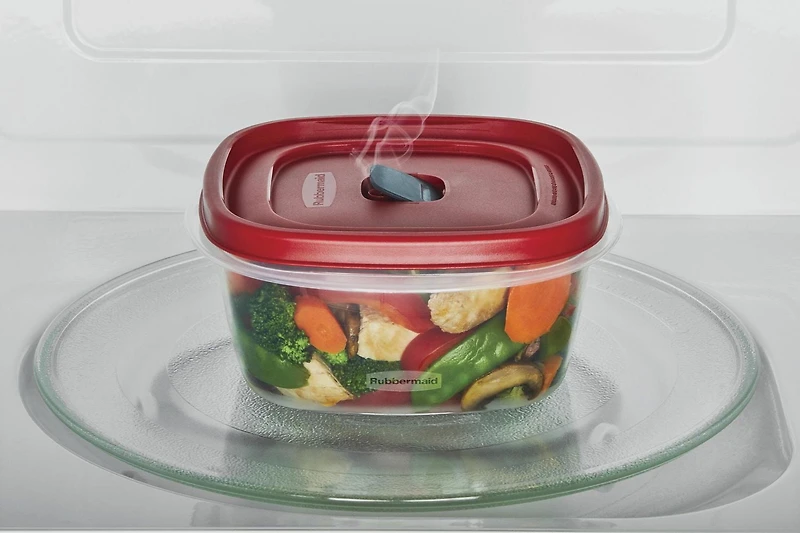 Rubbermaid Easy Find Lids 5 Cup Food Storage and Organization Container, Racer Red, 1.2L / 5 Cup