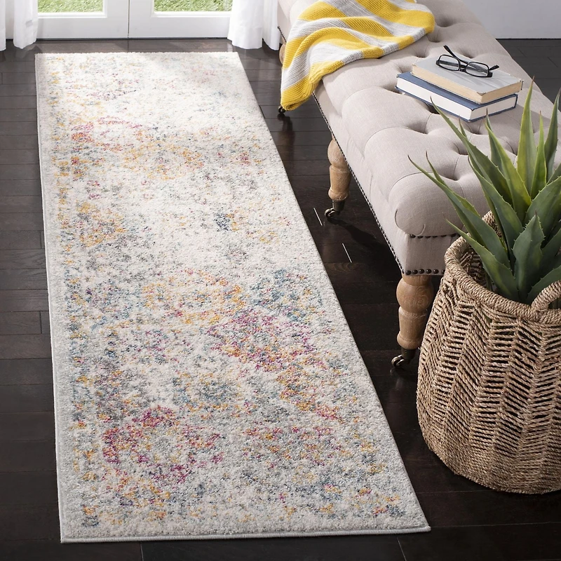 SAFAVIEH Madison Judith Geometric Floral Area Rug