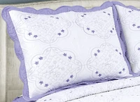 Couvre-lit Marina Decoration brodée, ensemble de literie d'été ultra doux et uni avec taie d'oreiller matelassée, motif floral violet