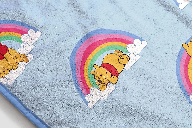 Winnie L'Ourson Jeté en Molleton Toucher Soie pour Enfants, 100 % Polyester