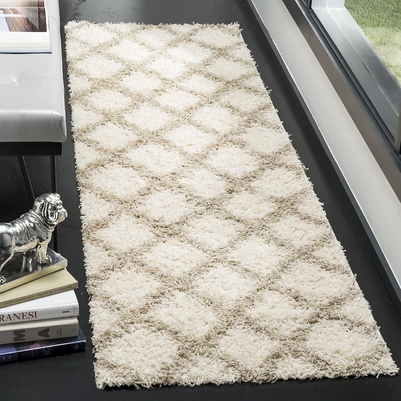 Safavieh Dallas Jerrie Geometric Shag Area Rug