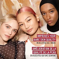 Correcteur et Fond de teint Multi-Tasker Wake Me Up, Illumine, Corrige, Couvrance modulable, Fini lumineux, Formule végétalienne énergisant 2-in-1