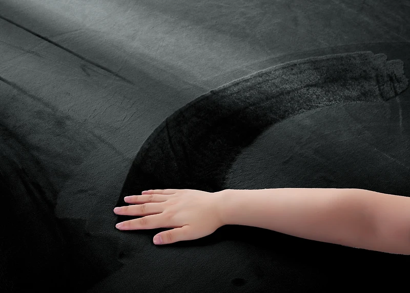 Swift Home Luxury 1 Piece Flannel Plush Fur Fitted Sheet, Ultra-Soft, Deep Pocket Fit, All Season Warmth, Queen Size, Black