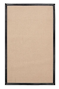 Tapis d'appoint Athena en laine naturelle et PU noir de 1 pi 10 po x 2 pi 10 po