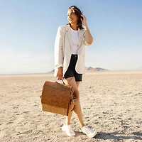 Petunia Pickle Bottom Boxy Backpack Sac à couches en noir graphite - Sac à dos à langer - Compartiments isolés