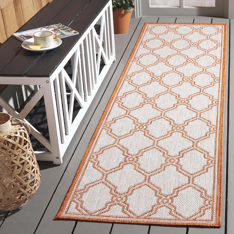 SAFAVIEH Beach House Faith Geometric Indoor/Outdoor Area Rug