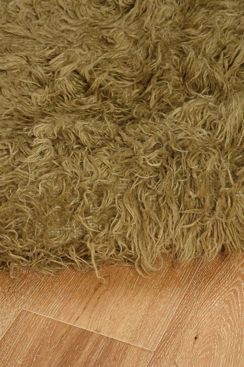 New Flokati 1400gr 5' x 8' Area Rug, Mushroom