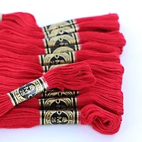 DMC Coton à broder 6 brins 8m rouge