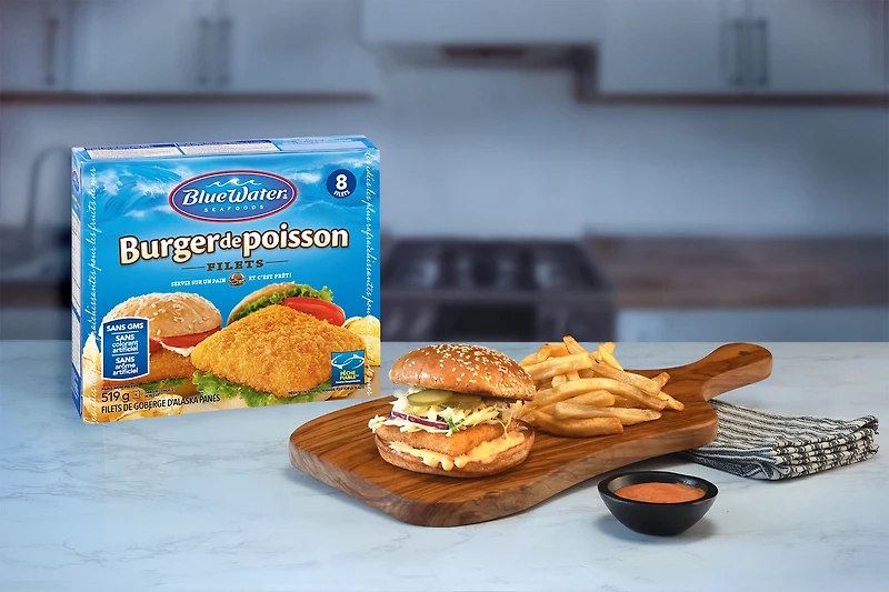 BlueWater Seafoods Breaded Fish Sandwich, Wild Caught Alaskan Pollock, Frozen, 8 Count, 519 g Package, Breaded Alaskan pollock fish sandwich fillets