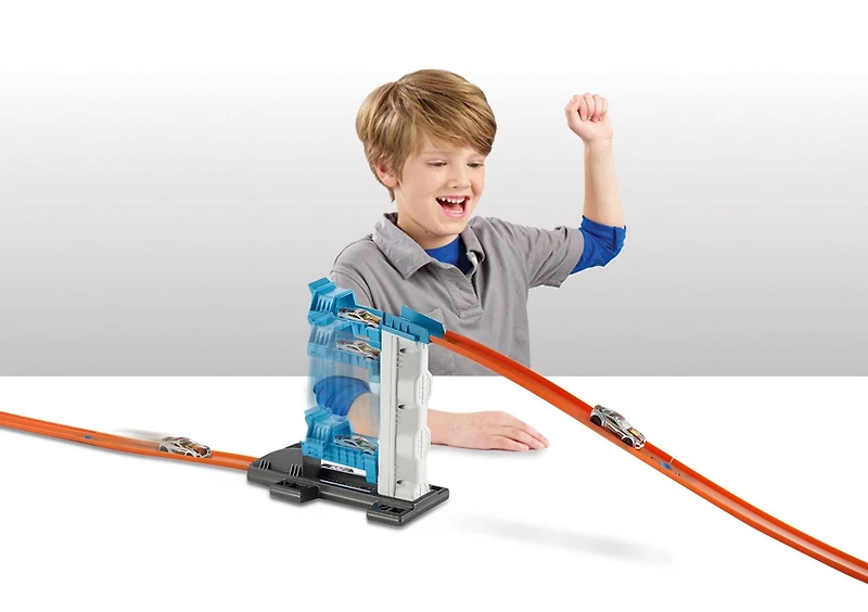 Coffret de cascade « Remontez et Lancez » Track Builders de Hot Wheels
