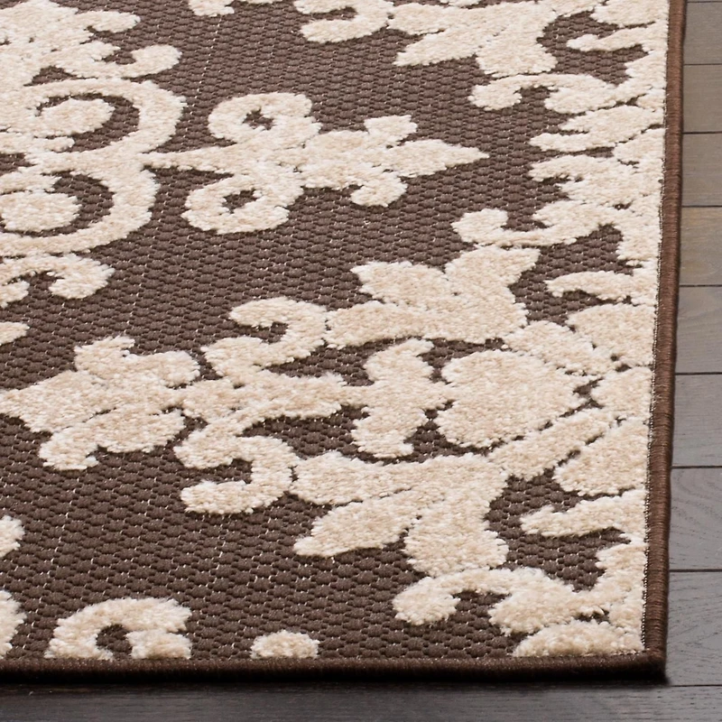 Safavieh Cottage Damjan Geometric Floral Outdoor Area Rug