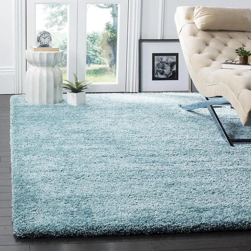 Safavieh Milan Harlow Solid Shag Area Rug