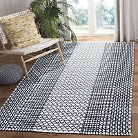 Safavieh Montauk Cara Geometric Area Rug