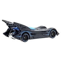 Hot Wheels Batman Batmobile Car, for Kids 3 Years & Older & Batman Fans & Collectors