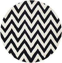 Safavieh Cambridge Kaitlyn Zig Zag Stripes Area Rug