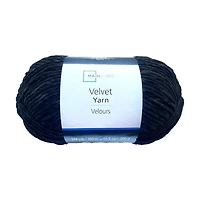 Mainstays Chenille Yarn, Black Bird, 100% Polyester, 10.5 Oz, 315 Yards, Mainstays Chenille Yarn, 10.5 Oz 315 Yards