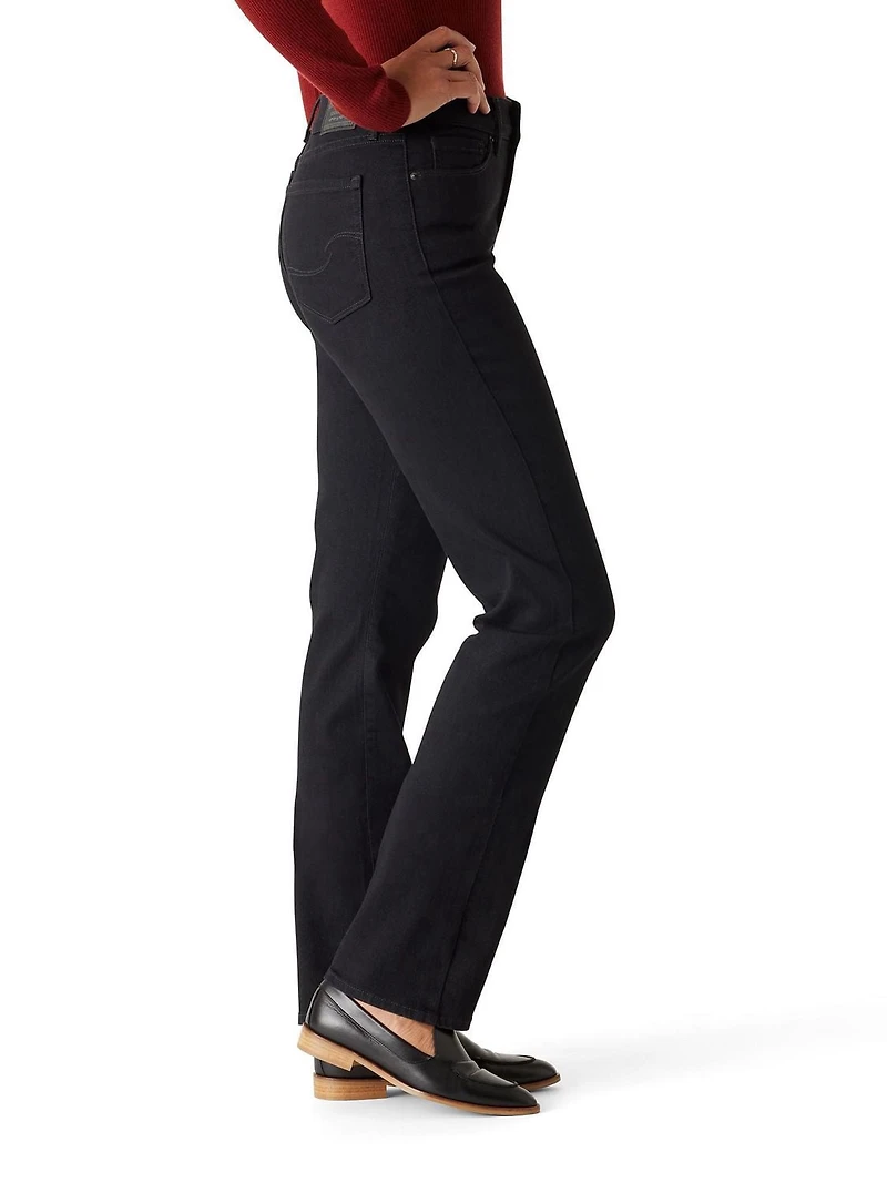 Levi Strauss Signature™ Women's Mid Rise Straight Jeans