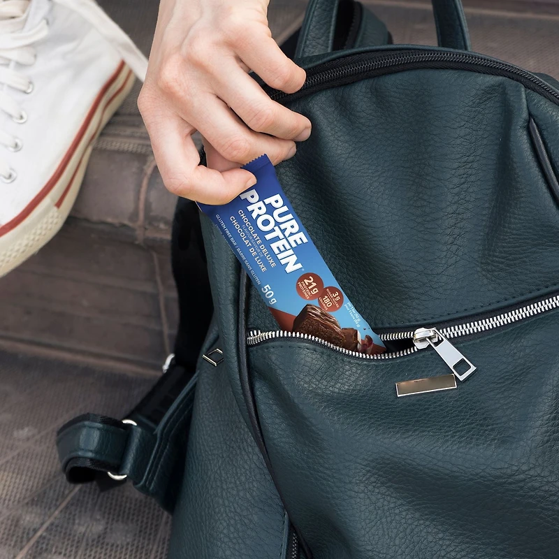 Pure Protein Chocolate Deluxe Bars | 21g Protein | Gluten Free | 3g Sugar | 12 x 50g Bars | High Protein Snack for Energy & Muscle Recovery, High Protein, gluten free