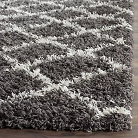 Safavieh Dallas Jerrie Geometric Shag Area Rug