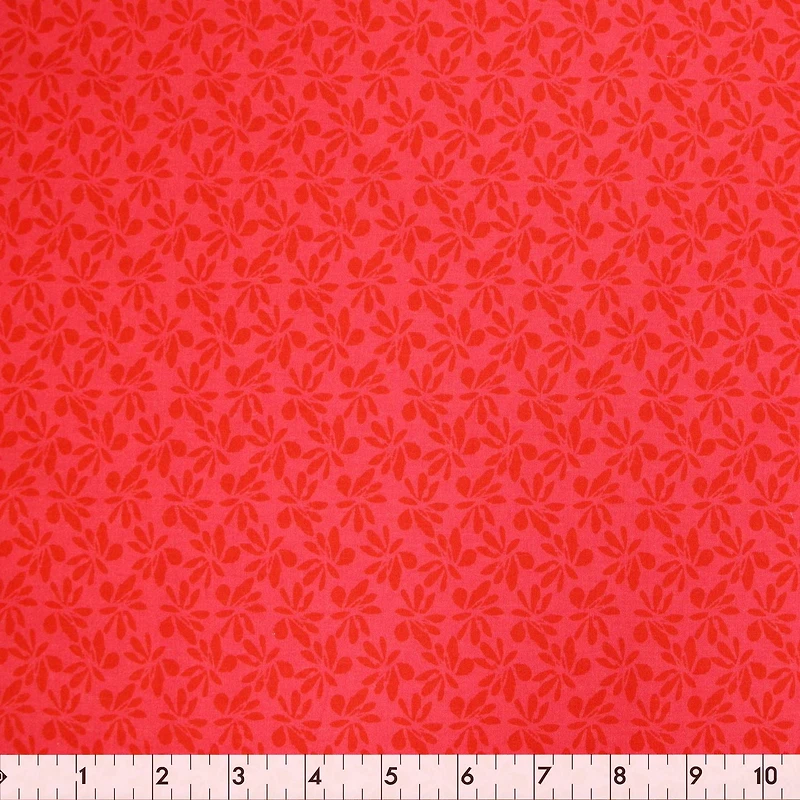 Fabric Creations Marvel Avengers Captain Shield Polyester Fabric by the Metre 109 cm (43")