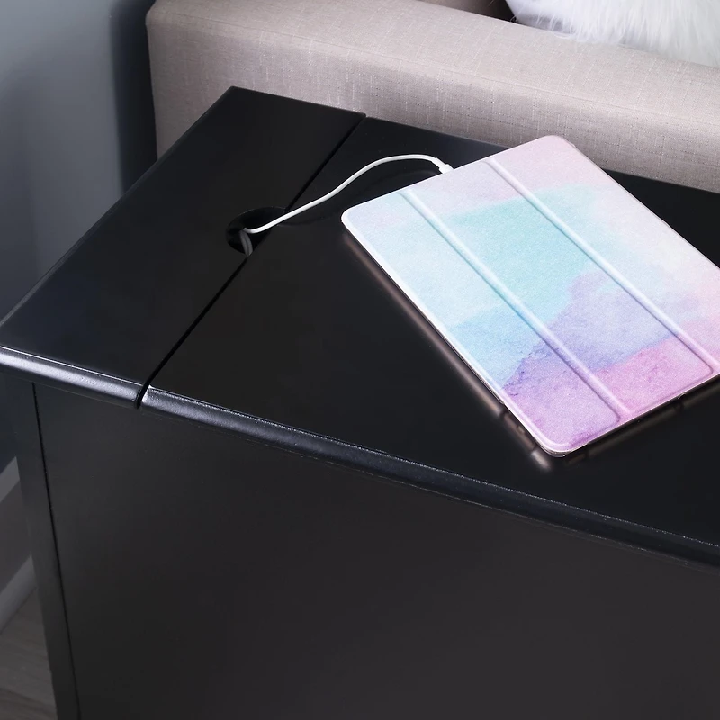 Ortiz Accent Table, Black