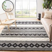 SAFAVIEH Natura Carly Geometric Braided Wool Area Rug