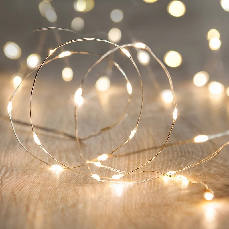 Corde de lumières DEL extérieures en cuivre à énergie solaire de Sharper Image