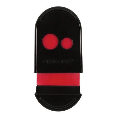 Fiskars Messless Sharpener red